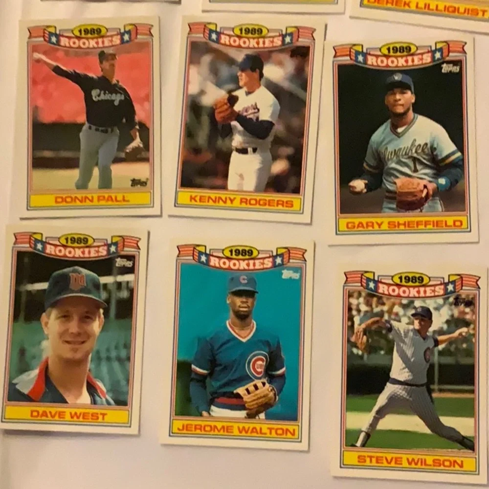 Bundle of Baseball Cards Lot 415